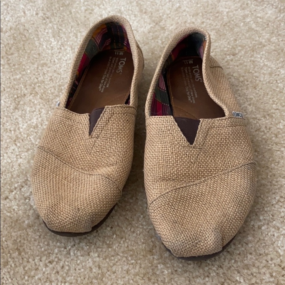 Toms are ready for a second home!